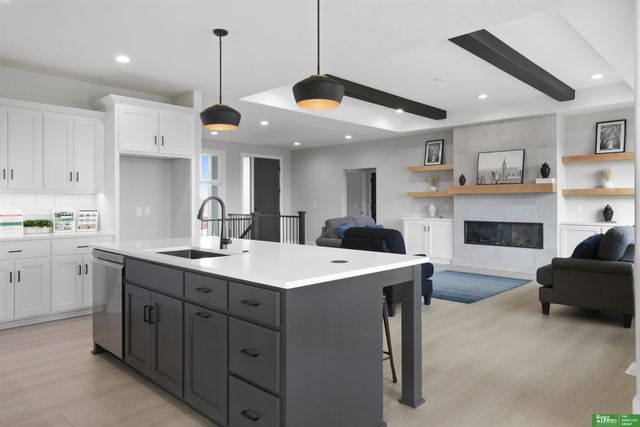 5606 N 198th Street, Elkhorn, NE 68022