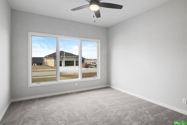 5606 N 198th Street, Elkhorn, NE 68022