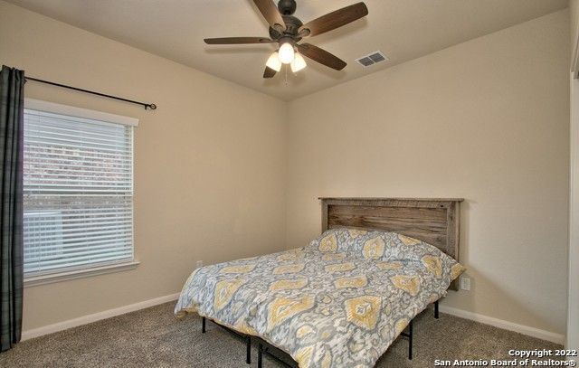 4315 Roundhay Park, Converse, TX 78109