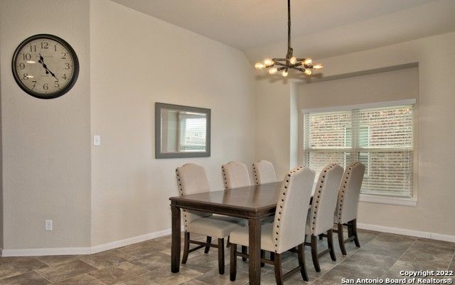 4315 Roundhay Park, Converse, TX 78109