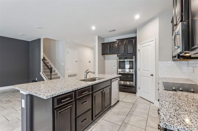 297 SIESTA VISTA COURT, Davenport, FL 33896