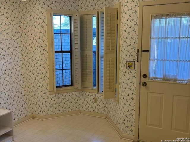 2611 Eisenhauer Rd Apt 1502, San Antonio, TX 78209