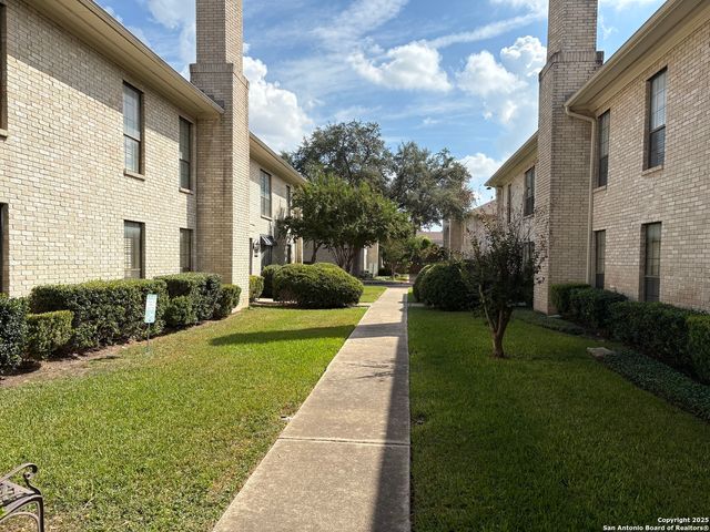 2611 Eisenhauer Rd Apt 1502, San Antonio, TX 78209