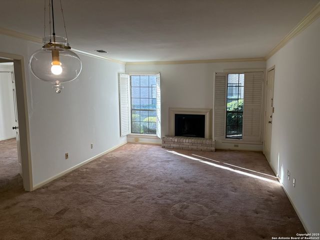 2611 Eisenhauer Rd Apt 1502, San Antonio, TX 78209