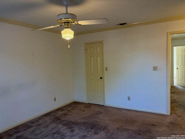 2611 Eisenhauer Rd Apt 1502, San Antonio, TX 78209