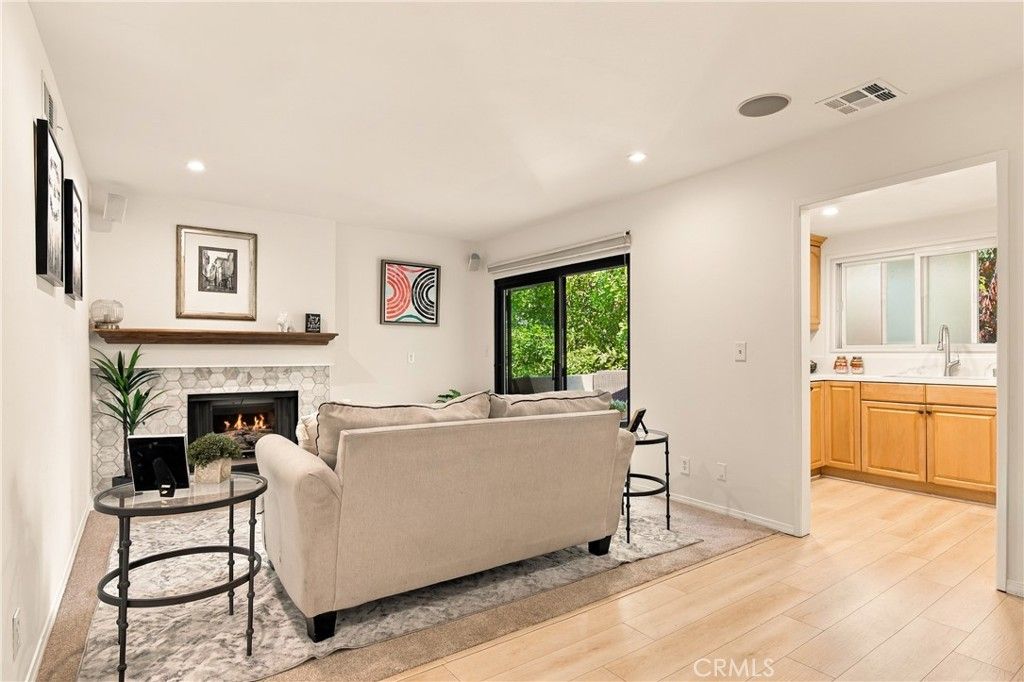 6716 Clybourn 238, North Hollywood, CA 91606 — photo 4