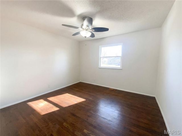 2543 Saddle Ridge Drive, Florissant, MO 63031