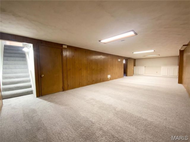 2543 Saddle Ridge Drive, Florissant, MO 63031