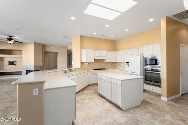 17180 W SKY MIST Way, Surprise, AZ 85387