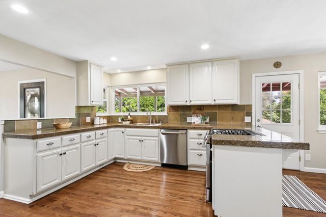 90 Lincoln Way, Auburn, CA 95603