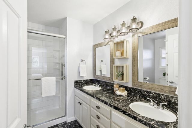 90 Lincoln Way, Auburn, CA 95603