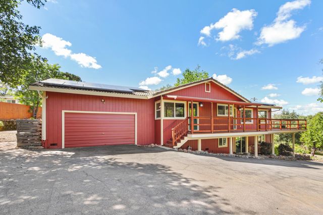 90 Lincoln Way, Auburn, CA 95603