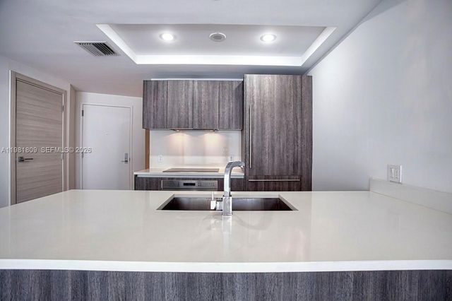801 S Miami Avenue 1203, Miami, FL 33130