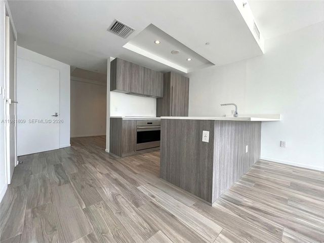 801 S Miami Avenue 1203, Miami, FL 33130