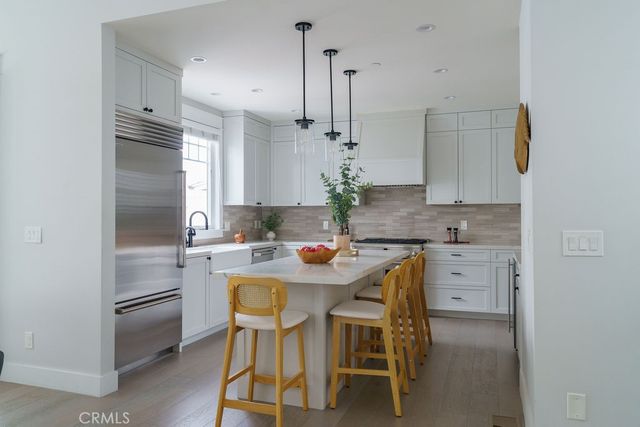 809 19th, Hermosa Beach, CA 90254