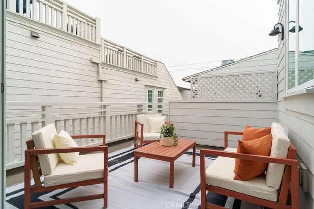 809 19th, Hermosa Beach, CA 90254