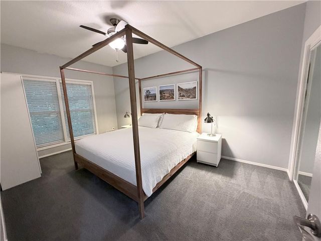 10761 Oakmont Street, Overland Park, KS 66210