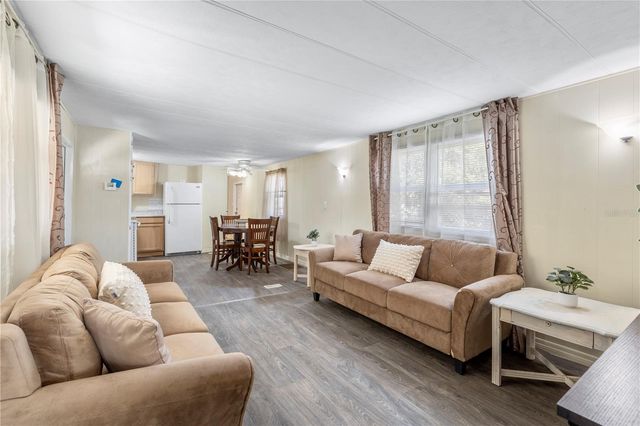 36416 CORDOVA CIRCLE, Zephyrhills, FL 33541