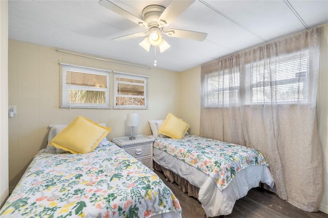 36416 CORDOVA CIRCLE, Zephyrhills, FL 33541