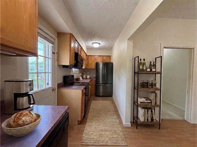 11 North St, Canonsburg, PA 15317