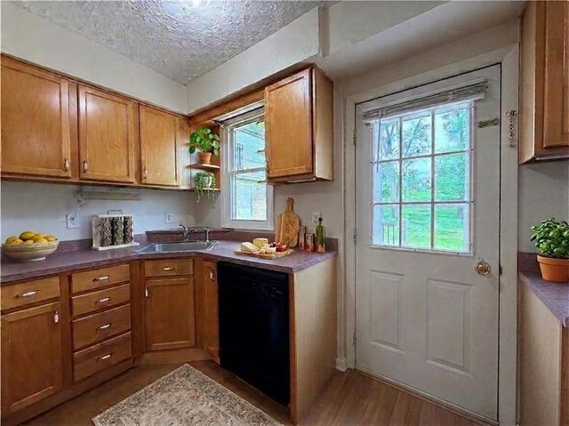 11 North St, Canonsburg, PA 15317
