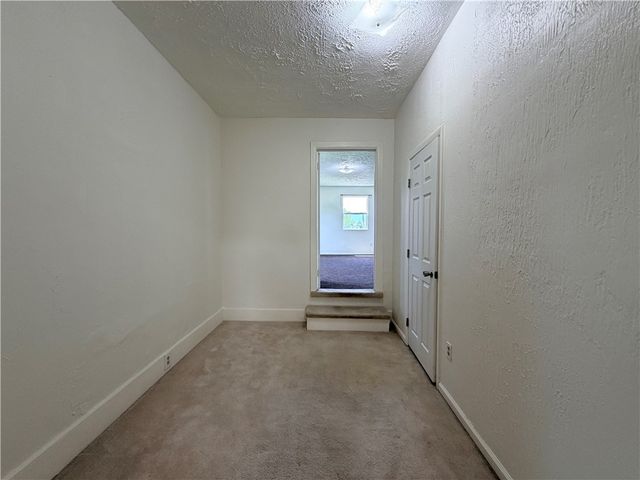 11 North St, Canonsburg, PA 15317