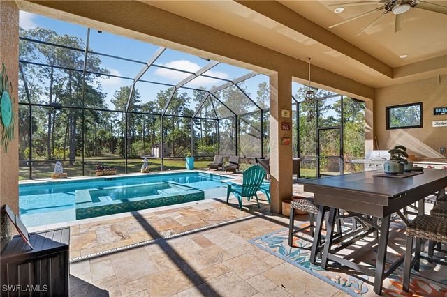 1912 Jung BLVD E, Naples, FL 34120