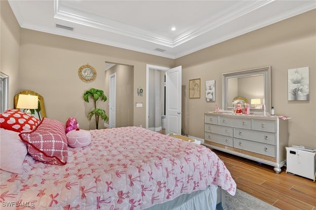 1912 Jung BLVD E, Naples, FL 34120