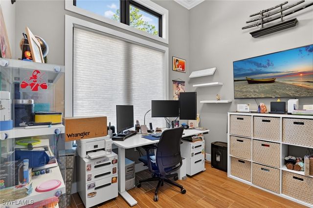 1912 Jung BLVD E, Naples, FL 34120