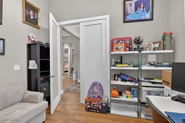 1912 Jung BLVD E, Naples, FL 34120