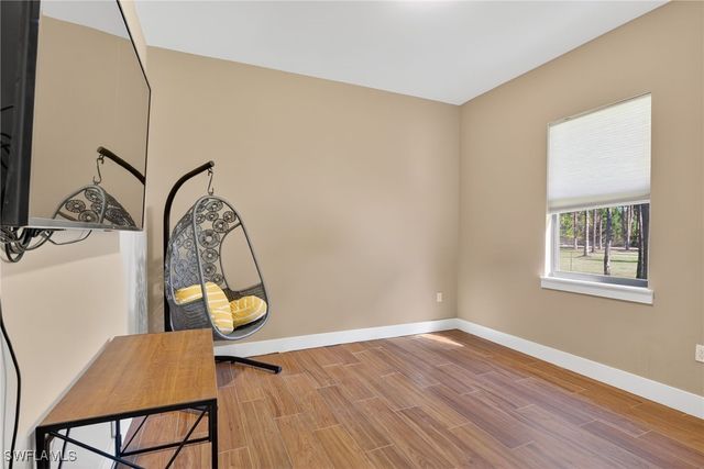 1912 Jung BLVD E, Naples, FL 34120