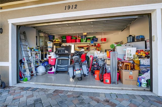 1912 Jung BLVD E, Naples, FL 34120