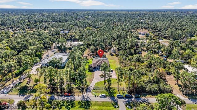 1912 Jung BLVD E, Naples, FL 34120