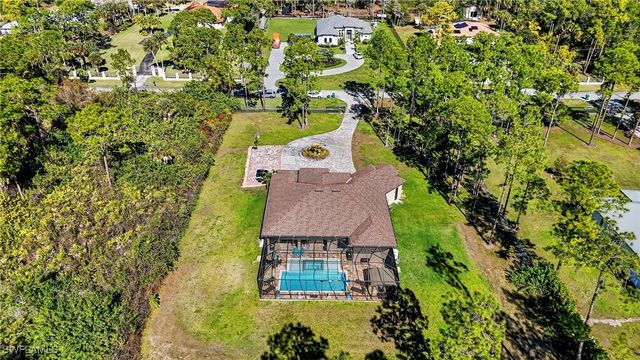 1912 Jung BLVD E, Naples, FL 34120