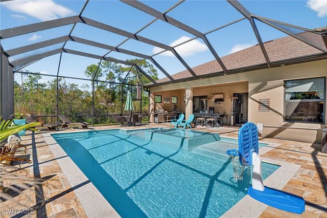 1912 Jung BLVD E, Naples, FL 34120