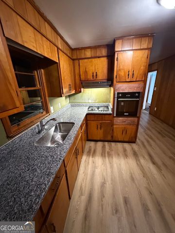 193 Brownlee Road, Jackson, GA 30233