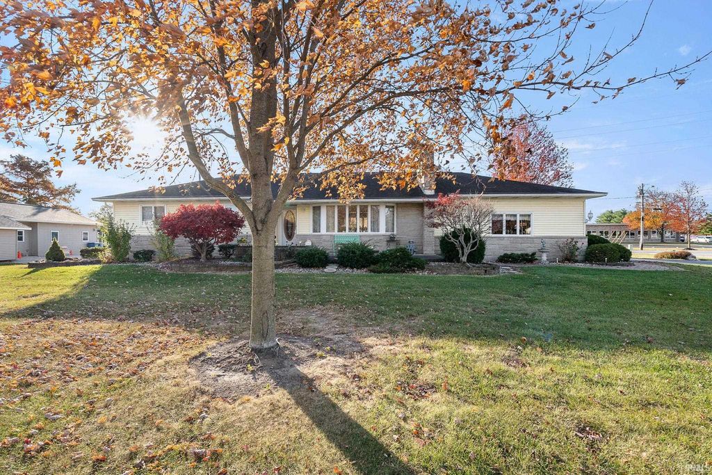 1100 Echo Lane, Bluffton, IN 46714