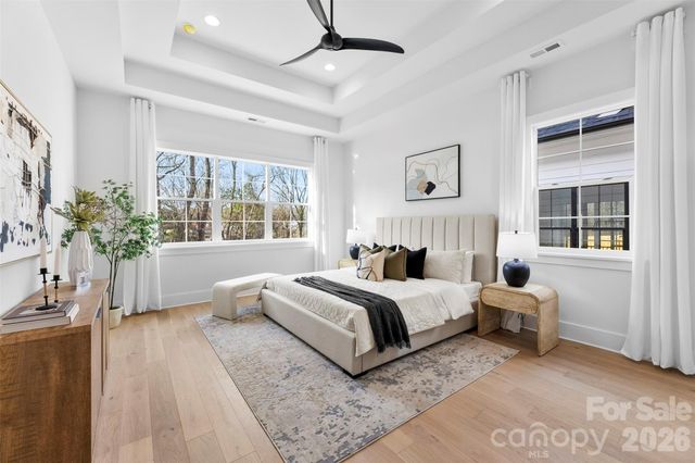 2021 South Street, Charlotte, NC 28208