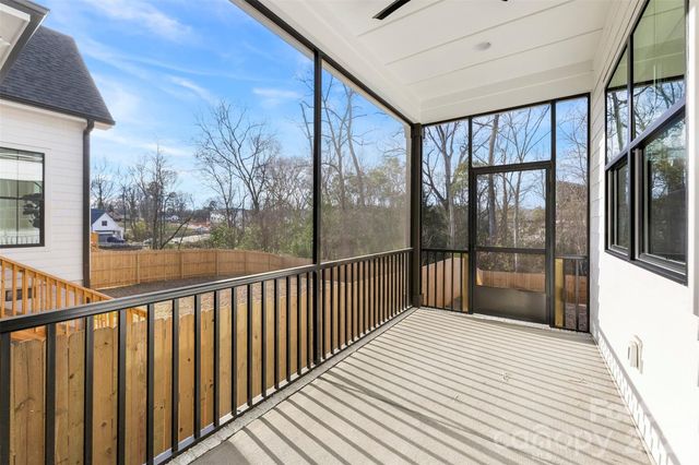 2021 South Street, Charlotte, NC 28208