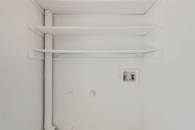 101 E Marshall Street, Palmer, TX 75152