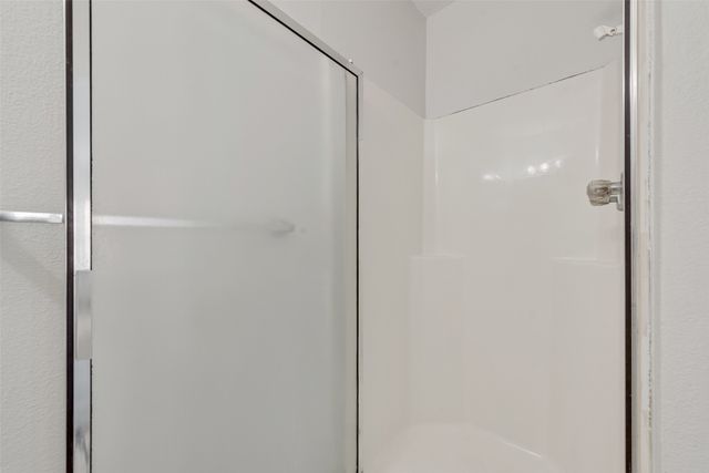 101 E Marshall Street, Palmer, TX 75152