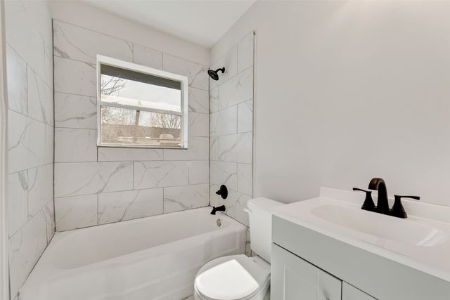 101 E Marshall Street, Palmer, TX 75152