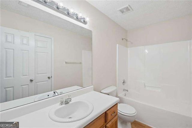 150 Lassiter Drive, Covington, GA 30016