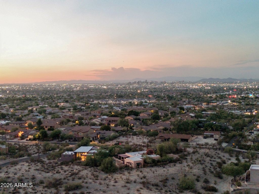 2220 E Siesta Drive -, Phoenix, AZ 85042 — photo 5