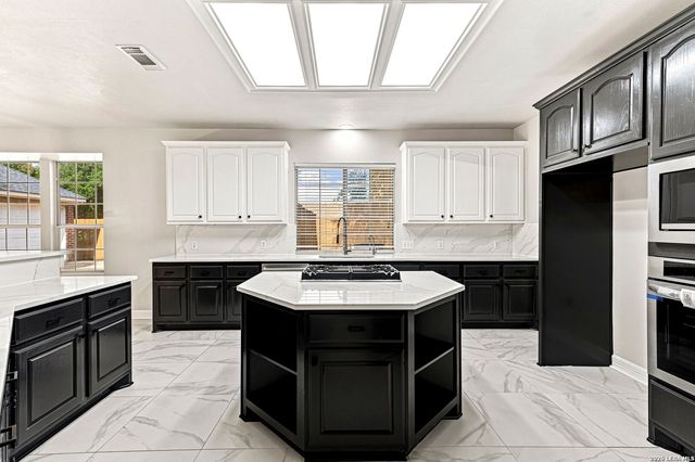 22 BENCHWOOD CIR, San Antonio, TX 78248