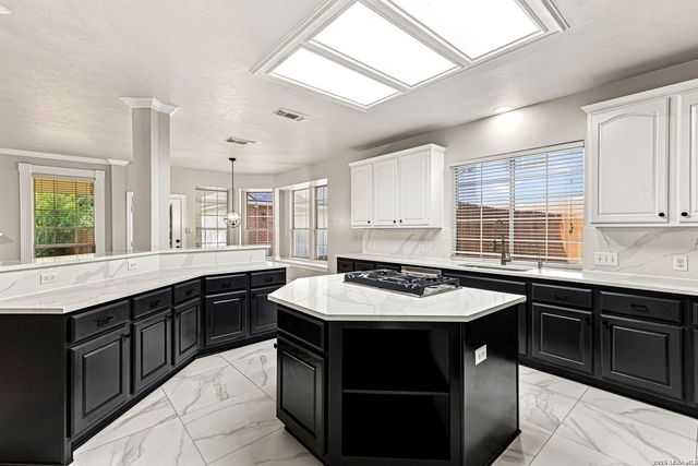 22 BENCHWOOD CIR, San Antonio, TX 78248