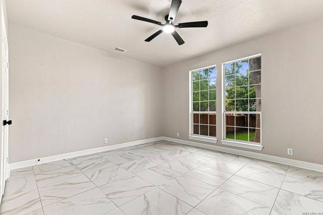22 BENCHWOOD CIR, San Antonio, TX 78248