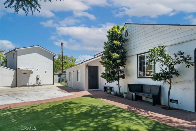 8040 Ranchito Avenue, Panorama City, CA 91402