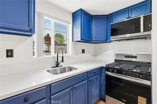 8040 Ranchito Avenue, Panorama City, CA 91402