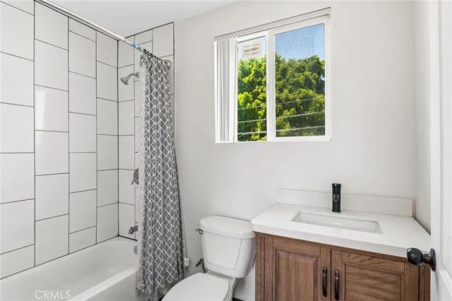 8040 Ranchito Avenue, Panorama City, CA 91402